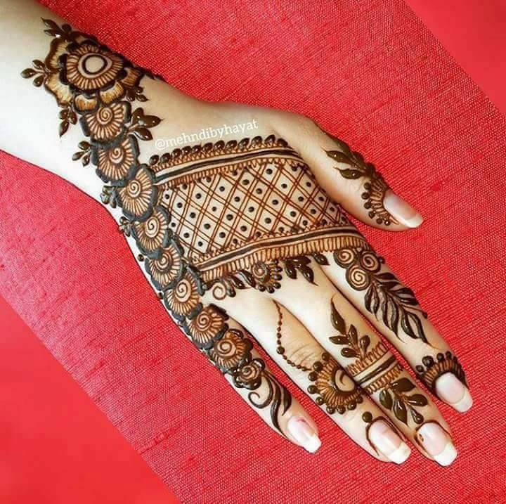 Henna Mehndi Session In Udaipur with Optional Transportation-sonthuy.vn