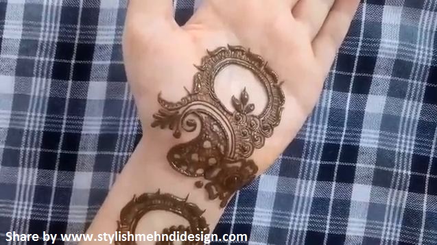Most Loved Back Hand Mehndi Designs For Bride - Tikli