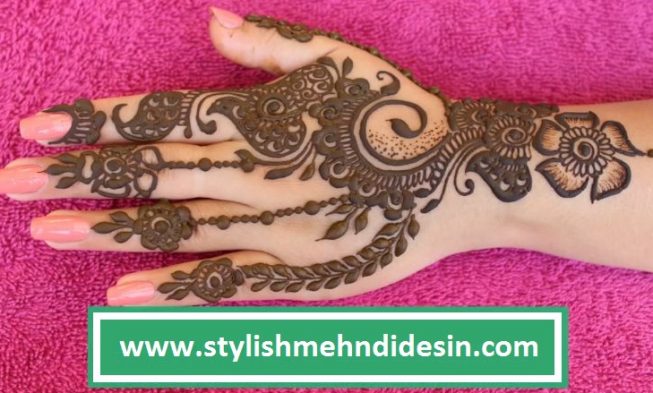 Top 10 Stunning Back Hand Mehendi Designs For The Bridesmaids: Save It  Right Away! - SetMyWed